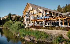 Summerland Waterfront Resort&Spa